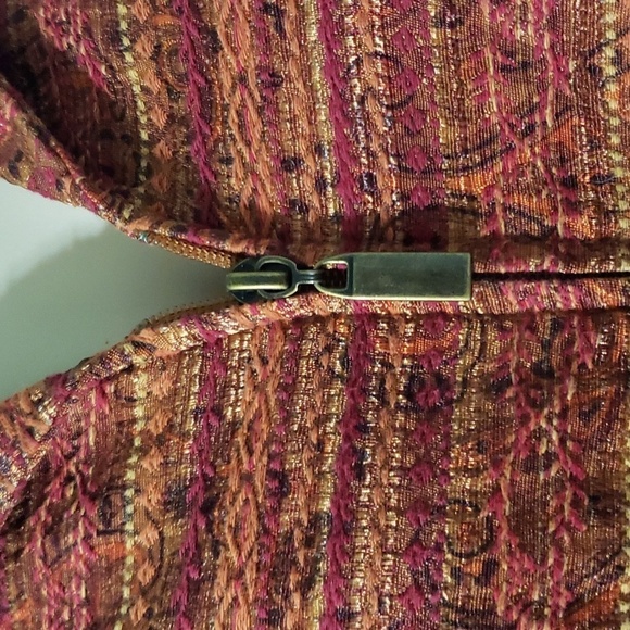 Christopher & Banks. Colorful Vest; Full Front Zipper; Interior Pockets. Size 3X - Picture 2 of 15